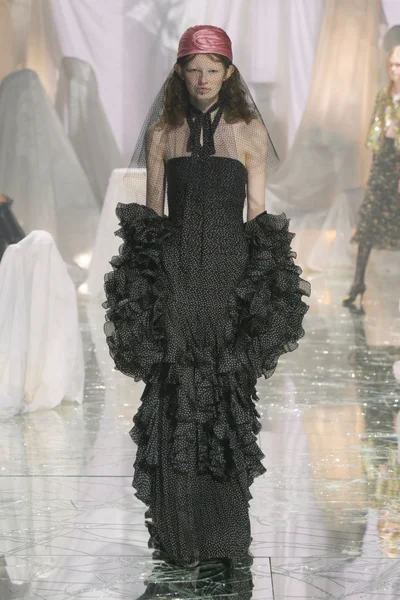 Look 5